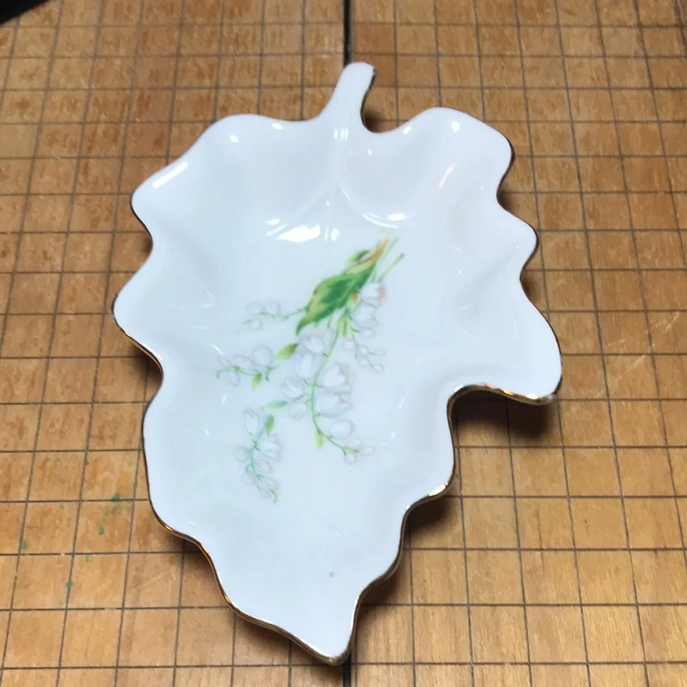 Lefton China 3 Dishes Lily of the Valley Leaf, Dogwood Tray Shape, Floral Design